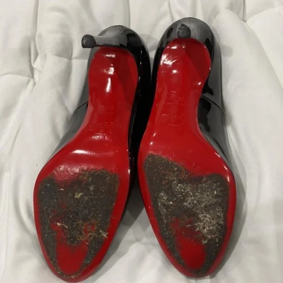 LOUBOUTIN "SIMPLE PUMP -Blk Patent Leather, EU 39.5/US 9.5;  Excellent Condition - Picture 3 of 8